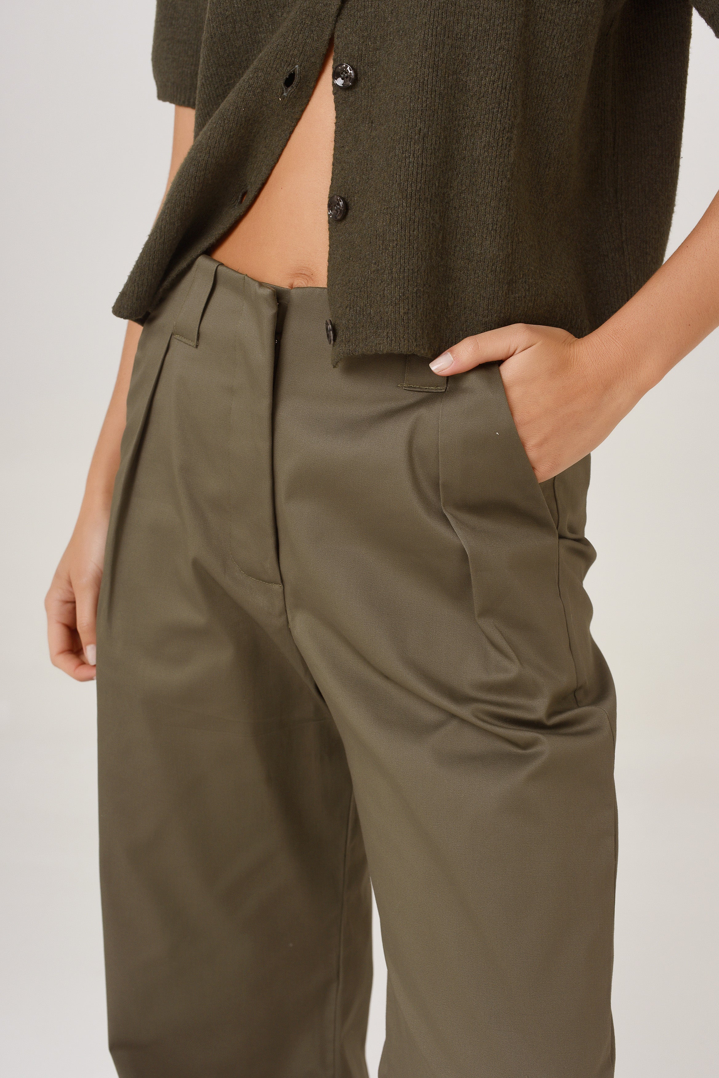 PANTALON WIDE GABARDINA