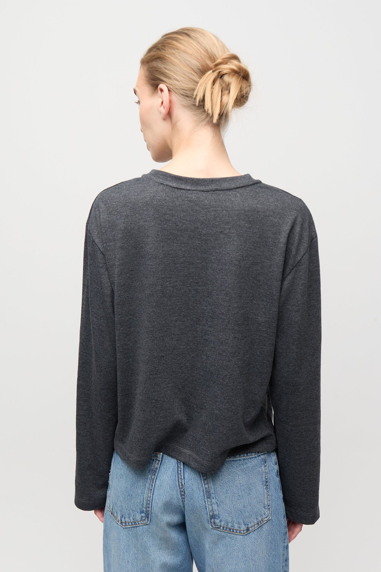 REMERA MANGA LARGA