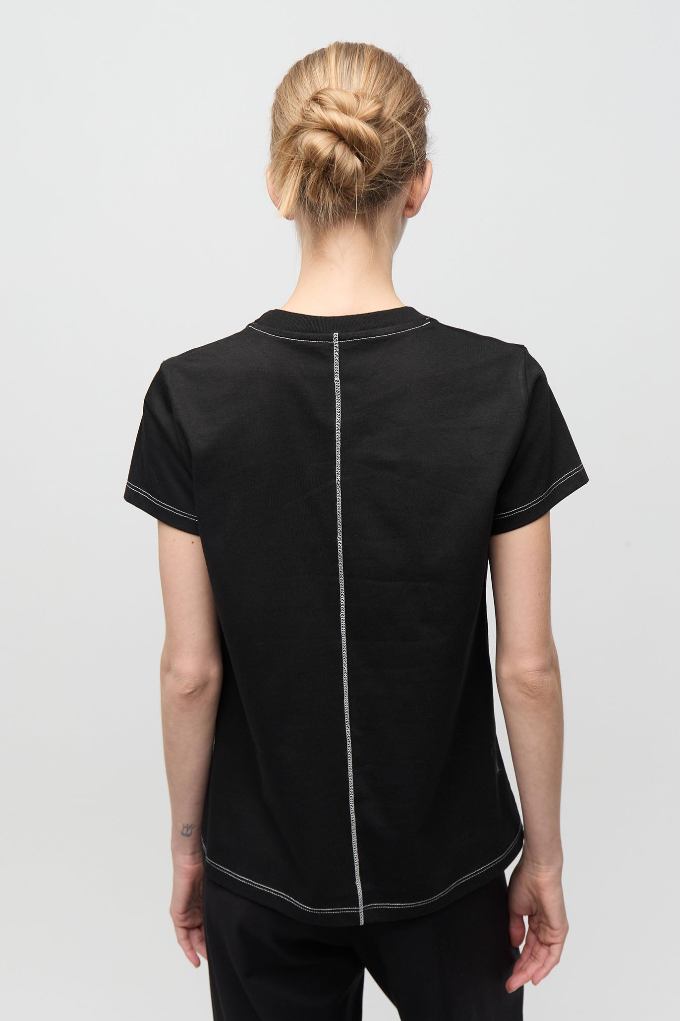 REMERA VIVOS