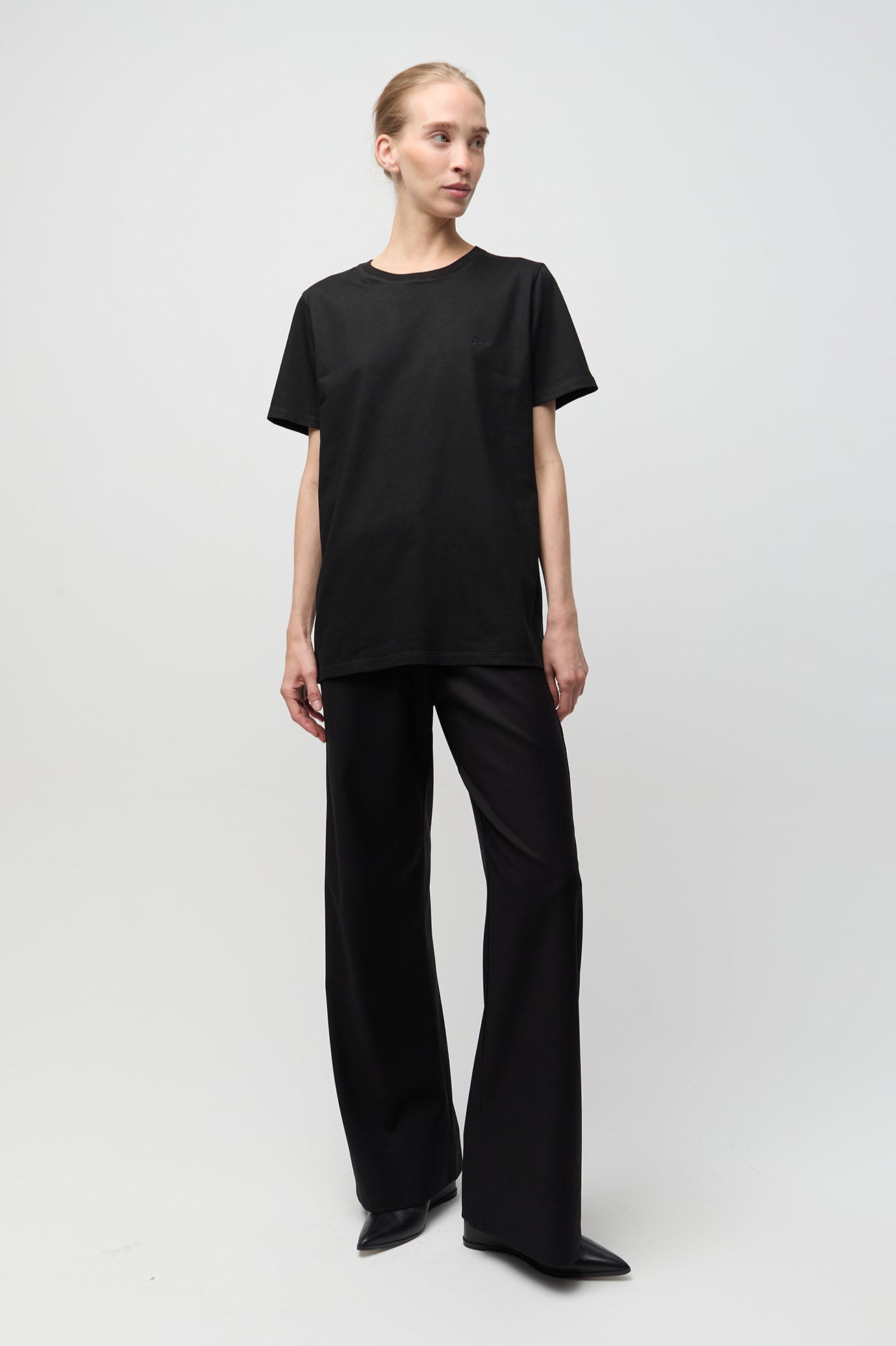 REMERA NO GENDER