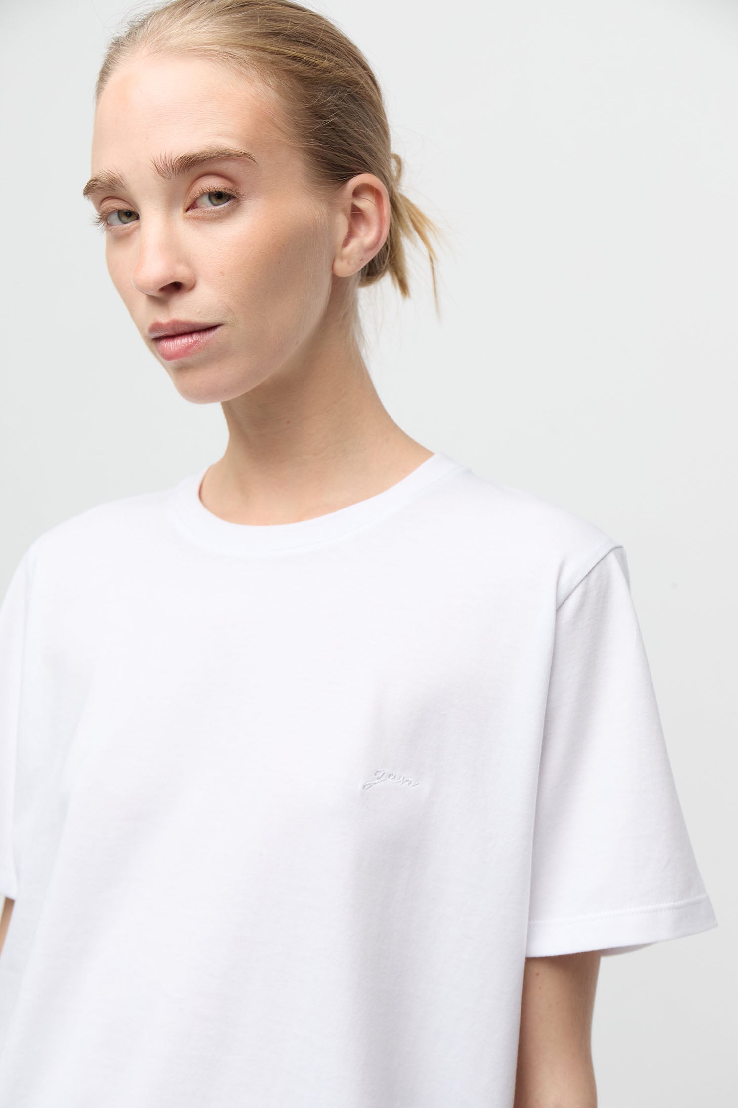 REMERA NO GENDER
