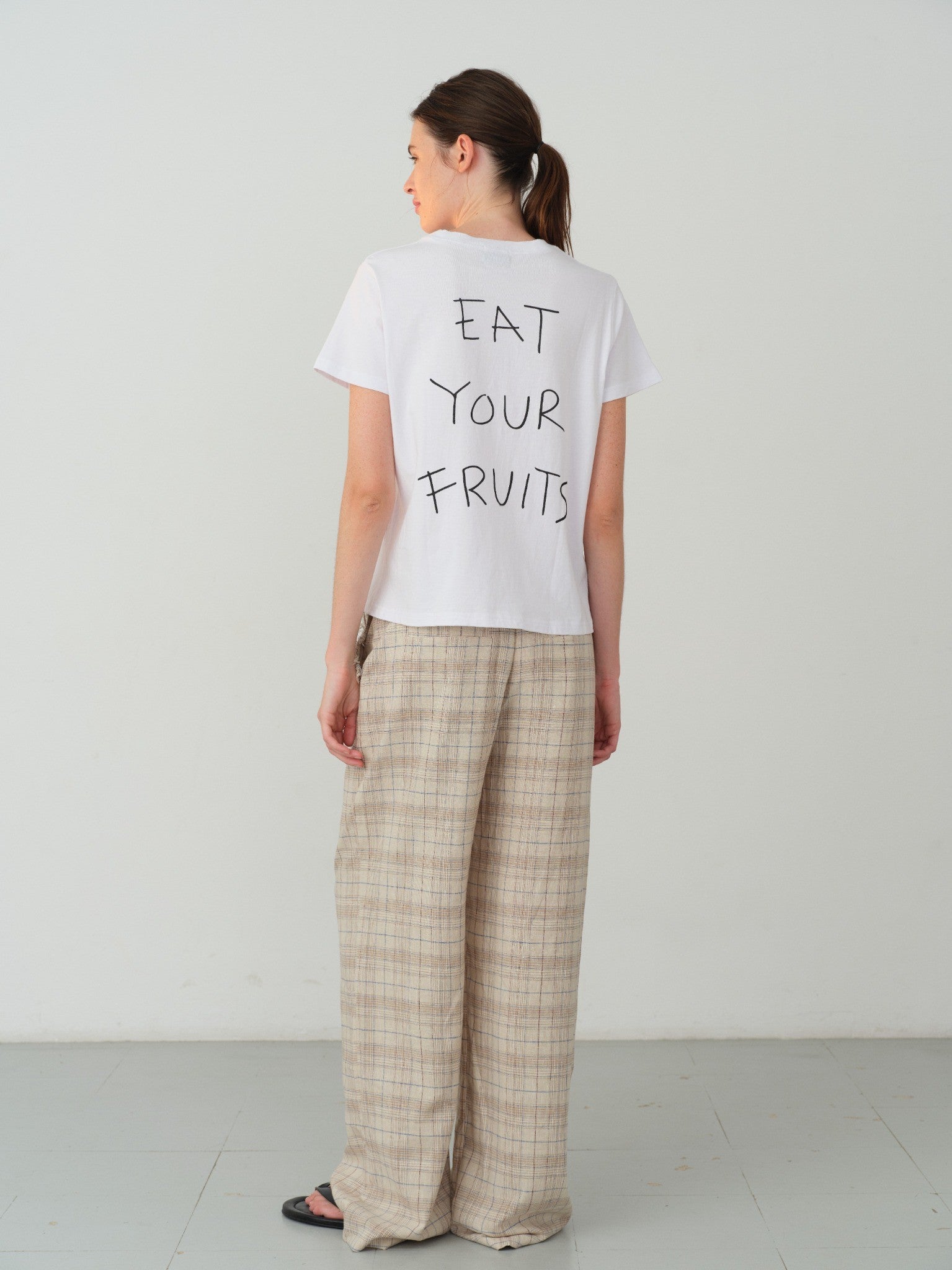REMERA EAT YOUR FRUITS